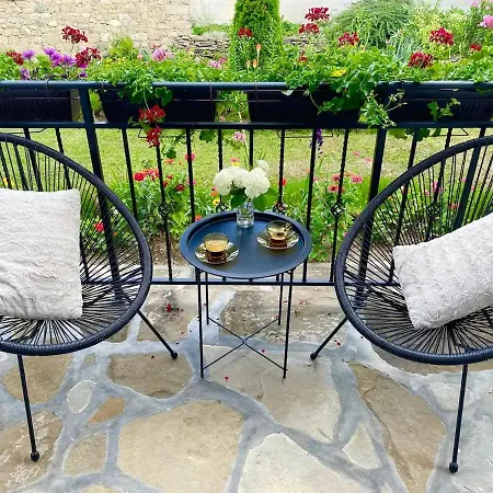 Guest House “Anchetata” Ваканционна къща Априлци