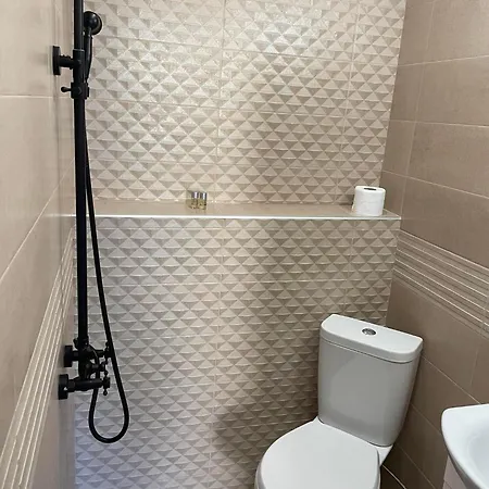 Ваканционна къща Guest House “Anchetata” *