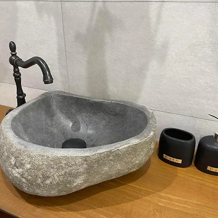 Guest House “Anchetata” * Apriltsi (Lovech)