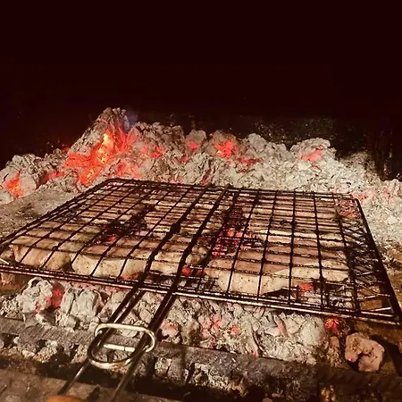 Guest House “Anchetata” Ваканционна къща Априлци