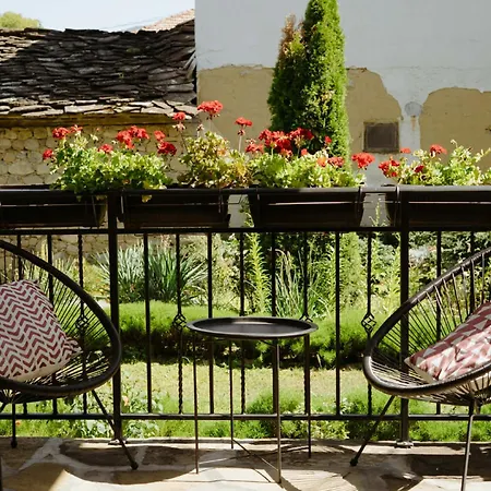 Ваканционна къща Guest House “Anchetata” Априлци