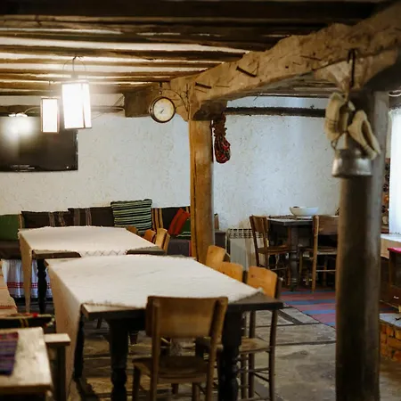 Vakantiehuis Guest House “Anchetata” Apriltsi (Lovech)