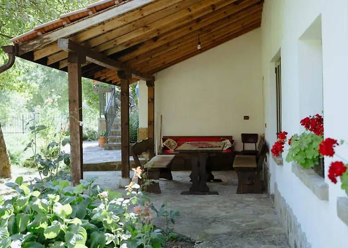 Feriehus Guest House “Anchetata”